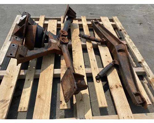 CHALMERS 40,000 Camelback Suspension