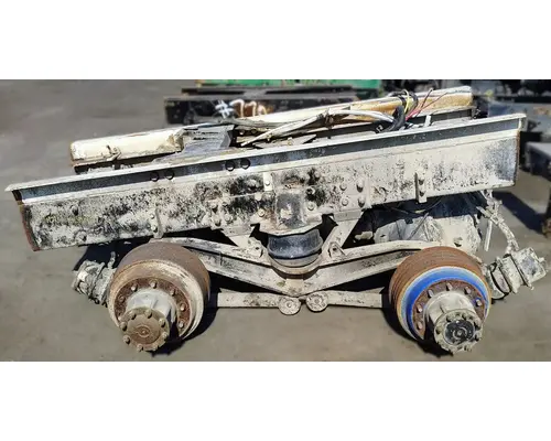 CHALMERS 800 Series Cutoff Tandem Axle