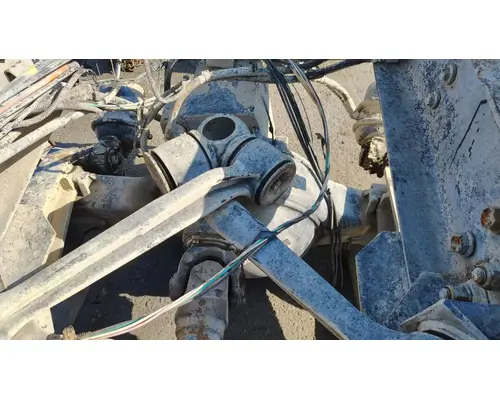 CHALMERS 800 Series Cutoff Tandem Axle