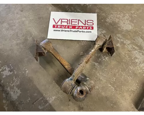 CHALMERS 800049 Suspension