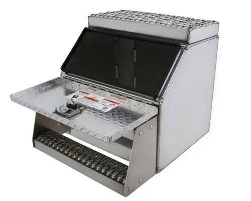 CHANDLER Step Box Tool Box