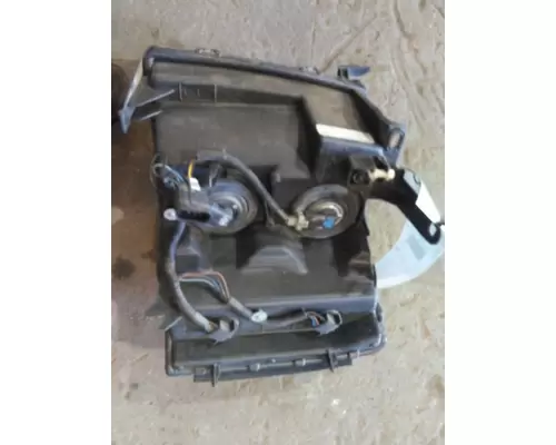 CHEVROLET 1500 SILVERADO (99-CURRENT) HEADLAMP ASSEMBLY