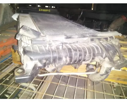 CHEVROLET 1500 SILVERADO (99-CURRENT) RADIATOR ASSEMBLY