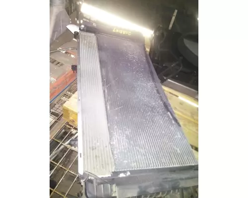 CHEVROLET 1500 SILVERADO (99-CURRENT) RADIATOR ASSEMBLY