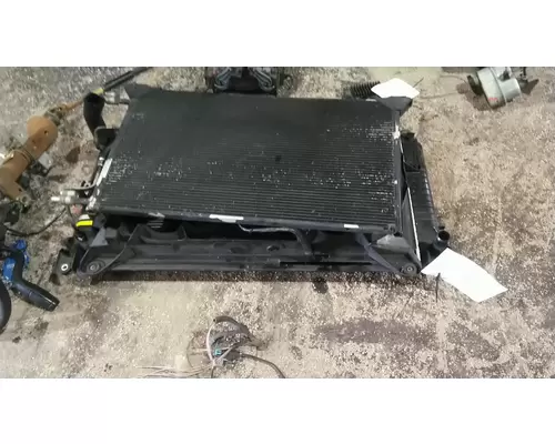 CHEVROLET 1500 SILVERADO (99-CURRENT) RADIATOR ASSEMBLY