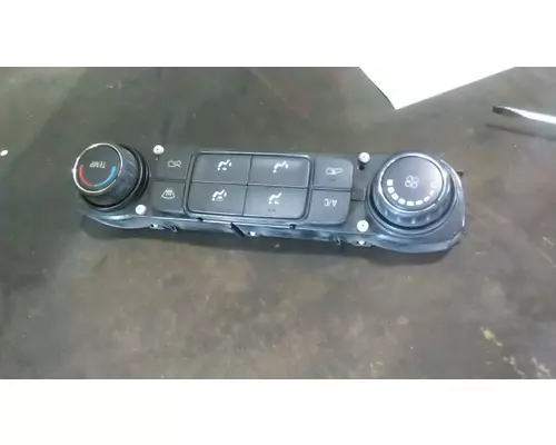 CHEVROLET 1500 SILVERADO (99-CURRENT) TEMPERATURE CONTROL