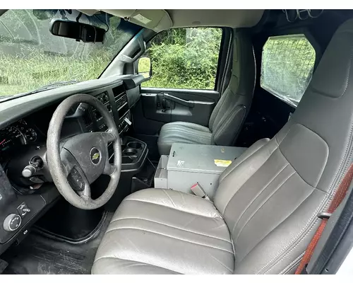 CHEVROLET 2500 EXPRESS Complete Vehicle