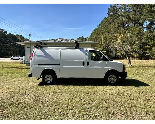 CHEVROLET 2500 EXPRESS Complete Vehicle