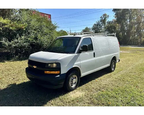 CHEVROLET 2500 EXPRESS Complete Vehicle