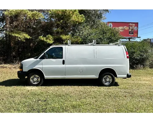 CHEVROLET 2500 EXPRESS Complete Vehicle