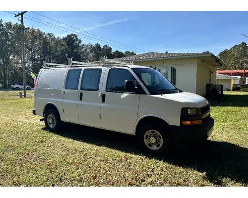 CHEVROLET 2500 EXPRESS Complete Vehicle