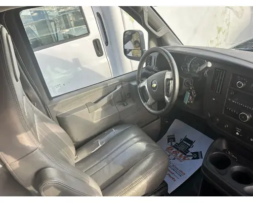 CHEVROLET 2500 EXPRESS Complete Vehicle