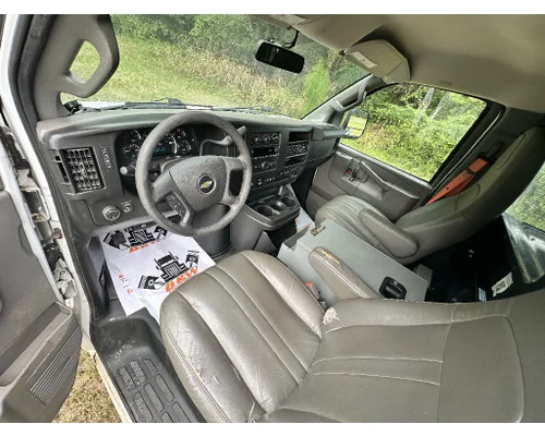 CHEVROLET 2500 EXPRESS Complete Vehicle
