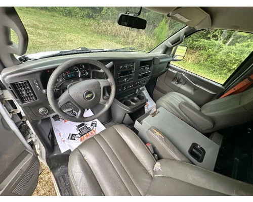 CHEVROLET 2500 EXPRESS Complete Vehicle