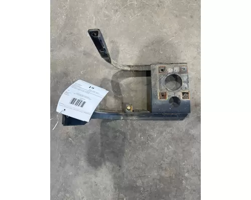 CHEVROLET 3500 / 4500 Air Cleaner