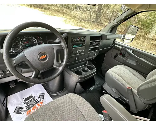 CHEVROLET 3500 EXPRESS Complete Vehicle