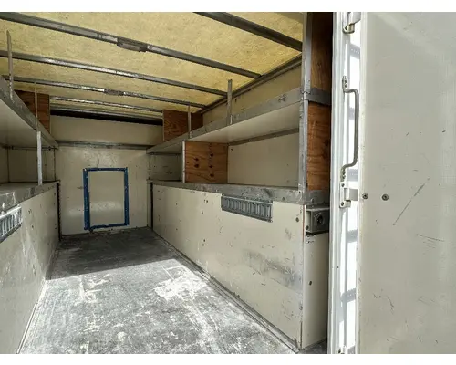 CHEVROLET 3500 EXPRESS Complete Vehicle