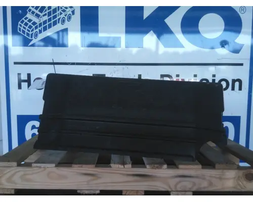 CHEVROLET 4500HD LCF ENGINE COVER (DOGHOUSE)