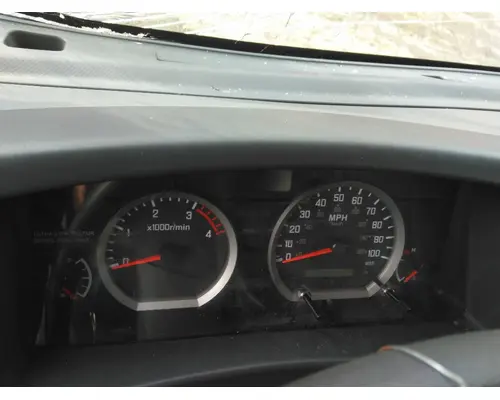 CHEVROLET 4500HD LCF GAUGE CLUSTER