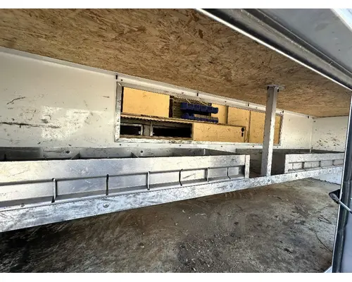 CHEVROLET 4500XD LCF Complete Vehicle