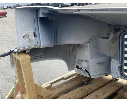 CHEVROLET 6500 Hood
