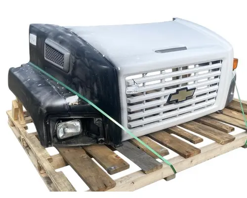 CHEVROLET 6500 Hood