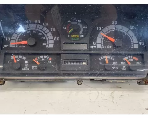 CHEVROLET 7000 Instrument Cluster