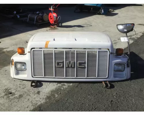 CHEVROLET B7000 HOOD