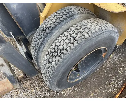 CHEVROLET Blu Chip Forklift Equipment (Whole Vehicle)