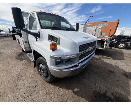 CHEVROLET C4500 Bumper Assembly, Front