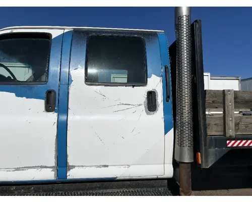 CHEVROLET C4500 Door Assembly, Front