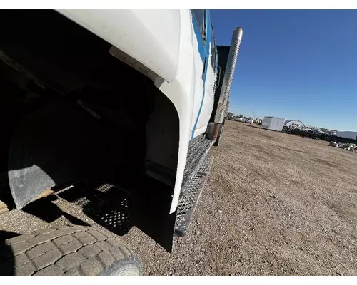 CHEVROLET C4500 Fender Extension