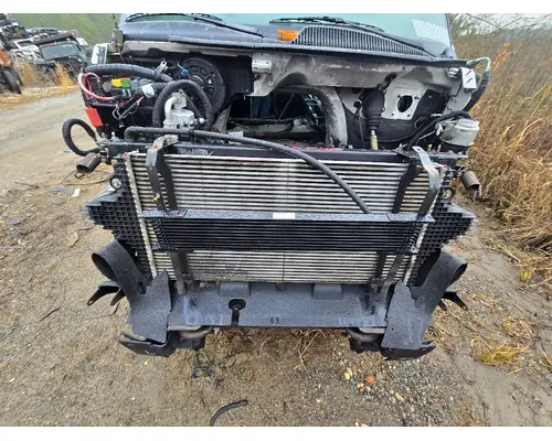 CHEVROLET C4500 Radiator