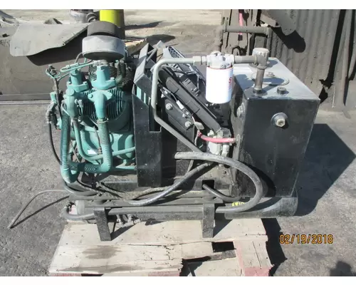 CHEVROLET C5500 AIR COMPRESSOR