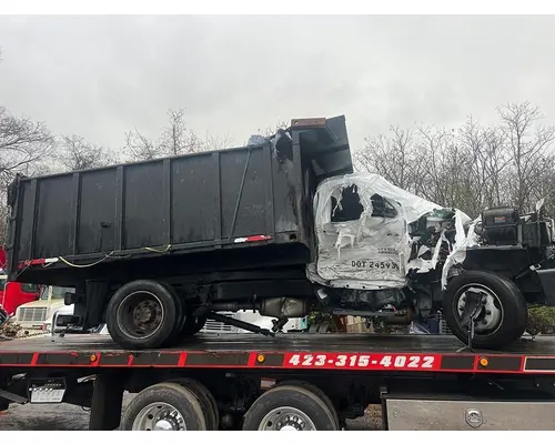 CHEVROLET C5500 Complete Vehicle