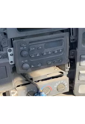 CHEVROLET C5500 Radio