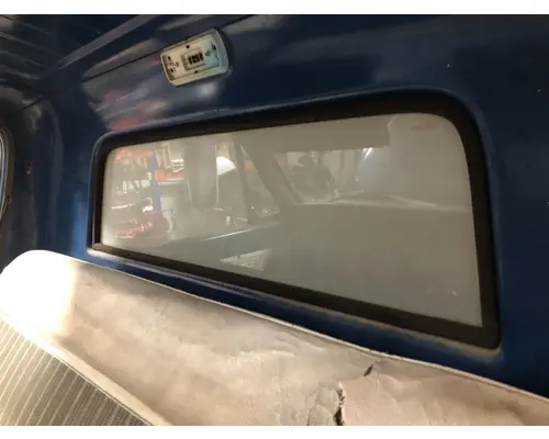 CHEVROLET C5 Back Glass