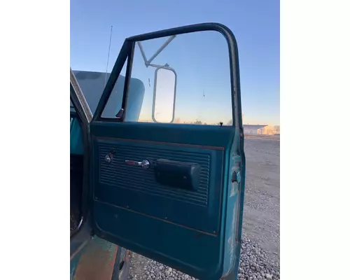 CHEVROLET C5 Door Assembly, Front