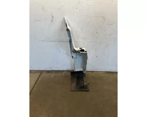 CHEVROLET C60 Fender Extension