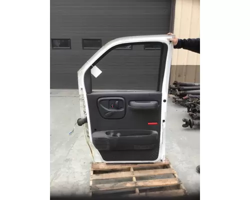 CHEVROLET C6500 2003-2010 DOOR ASSEMBLY, FRONT