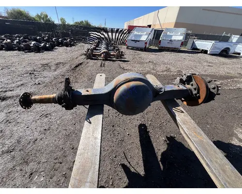 CHEVROLET C6500 Axle Assembly, Rear