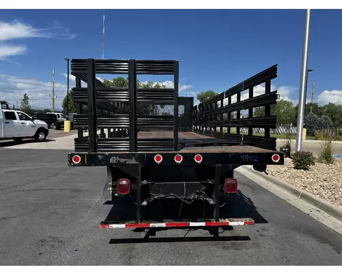 CHEVROLET C6500 Box  Bed