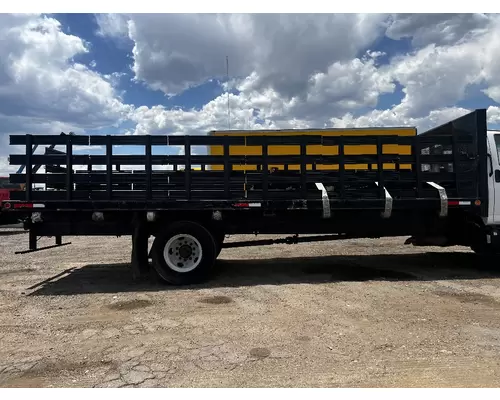 CHEVROLET C6500 Box  Bed