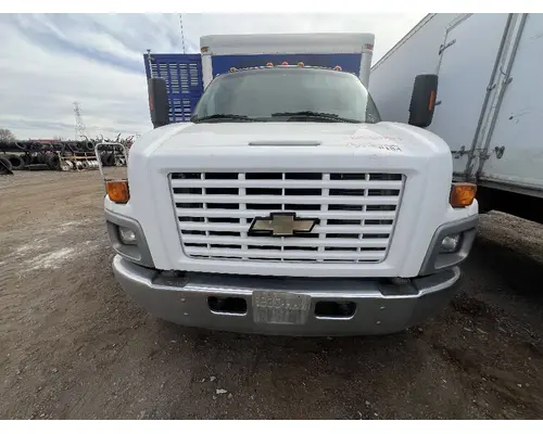 CHEVROLET C6500 Bumper Assembly, Front