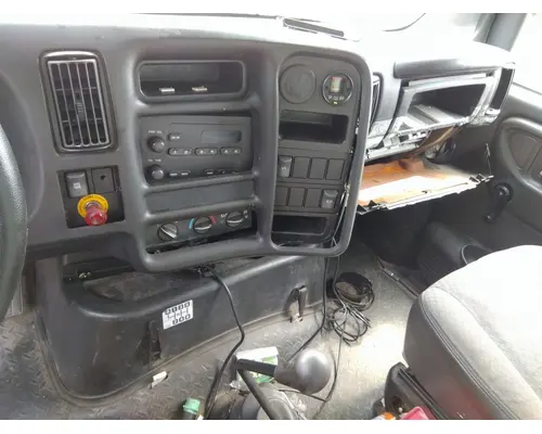 CHEVROLET C6500 CAB