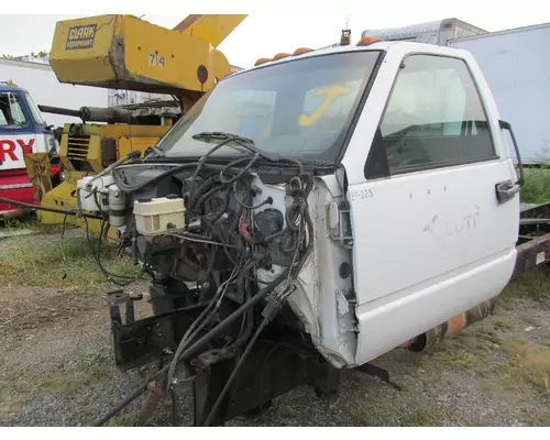 CHEVROLET C6500 Cab Clip