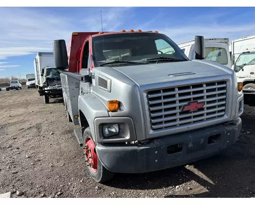 CHEVROLET C6500 Cab