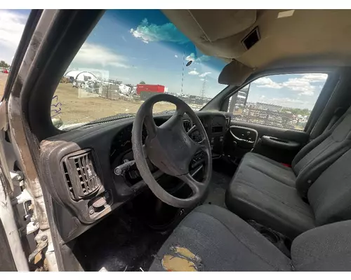 CHEVROLET C6500 Cab