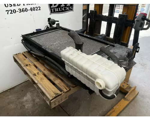 CHEVROLET C6500 Cooling Assy. (Rad., Cond., ATAAC)