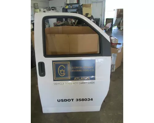 CHEVROLET C6500 DOOR ASSEMBLY, FRONT